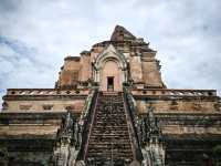 Wat Chedi Luang: Ancient Majesty in the Heart of Chiang Mai