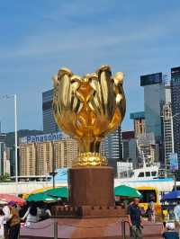 中國旅客必到的香港景點之一：金紫荊廣場