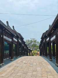一個擁有江南古鎮以及現代風情的好地方
