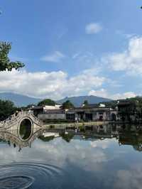 Wander Through Time in Hongcun