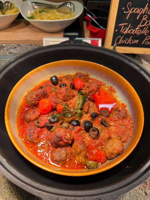  Italian-themed buffet at Layered – 21st floor, L7 Westlake Hanoi Hotel by Lotte