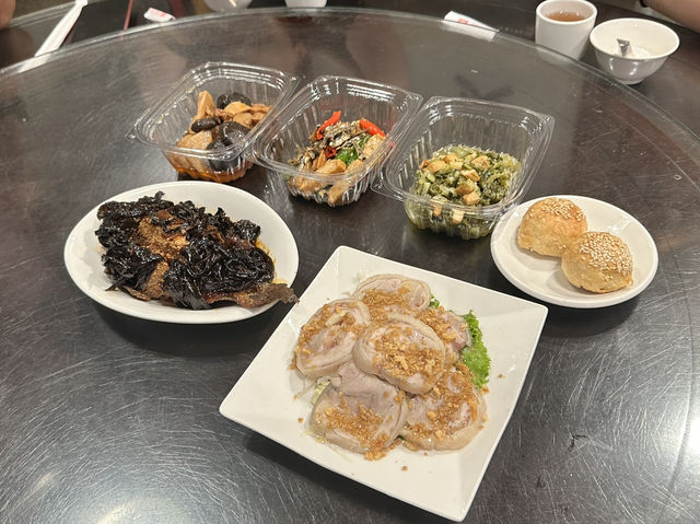 臺北大安 中正紀念堂在地老店 盛園絲瓜小籠湯包
