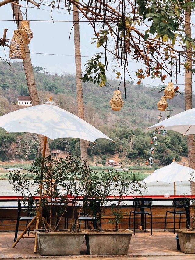 ☕ : DaDa Cafe คาเฟ่หลวงพระบาง ลาว ☕ : DaDa Cafe คาเฟ่หลวงพระบาง ลาว