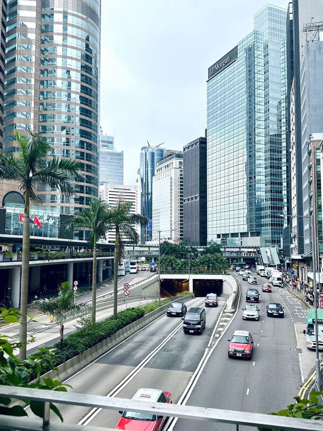 📍 香港｜東西文化交融的璀璨之城，繁華與自然的絕妙平衡