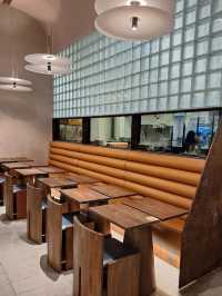 โ๏ธ Reborn Coffee @ The Exchange TRX ํ๊ธฐ ๐