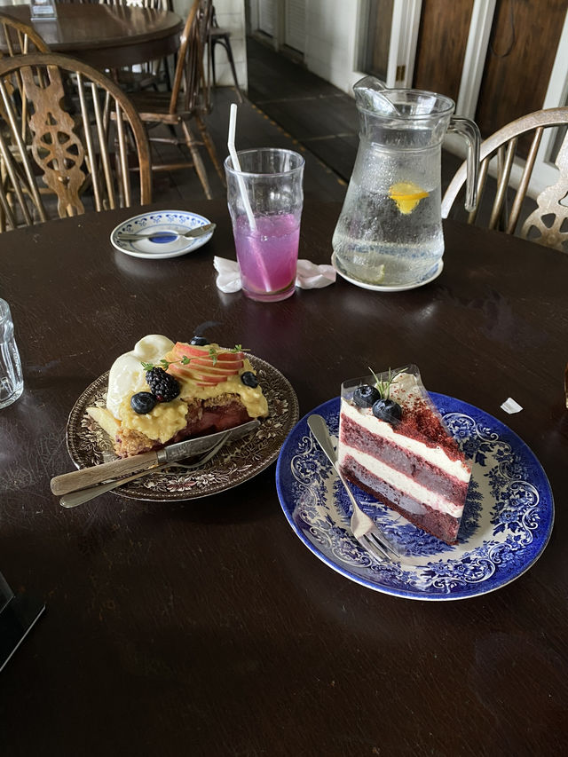 ชีวิตธรรมดา: คาเฟ่วินเทจในสวนอังกฤษ