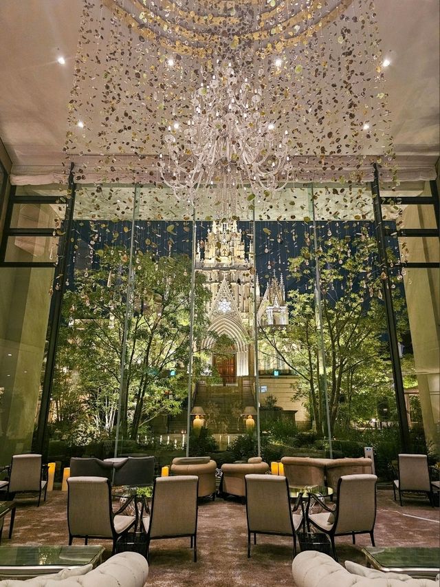 大人の夜を彩る、ニューヨークラウンジ🍸