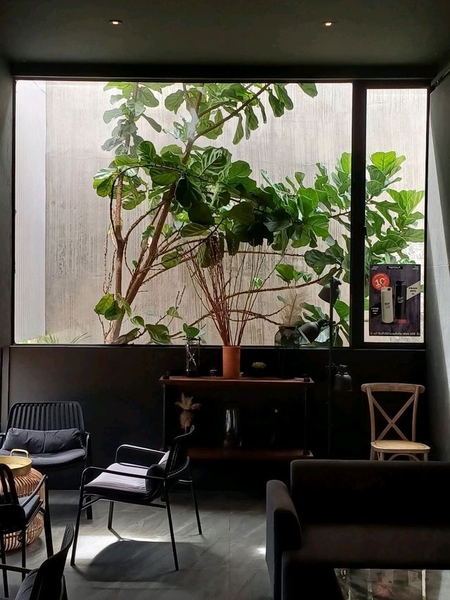 ​Hammock Cafe & Restaurant