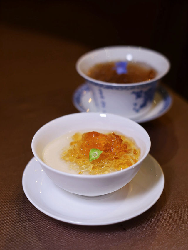聚星居名人熱捧粵菜新體驗⭐️🥢 聚星居名人熱捧粵菜新體驗⭐️🥢