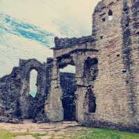 Stone and Silence: A Solo Wander Through Coity Castle
