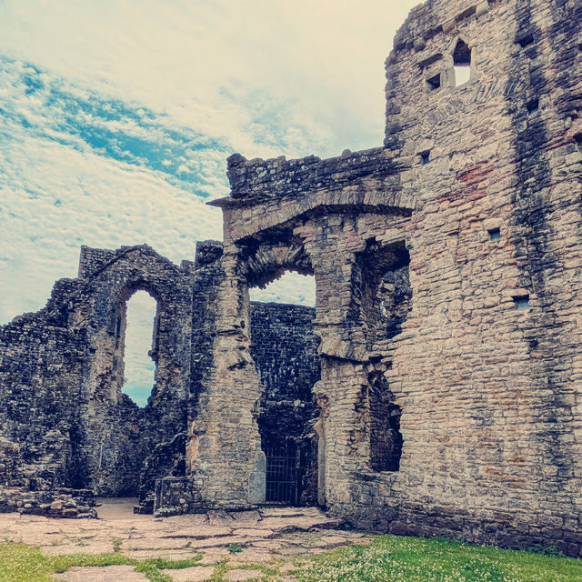 Stone and Silence: A Solo Wander Through Coity Castle