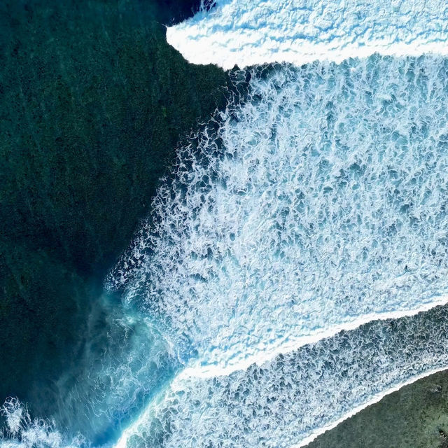 Surfing in Maldives Crystal Clear Water Kaafu Atoll