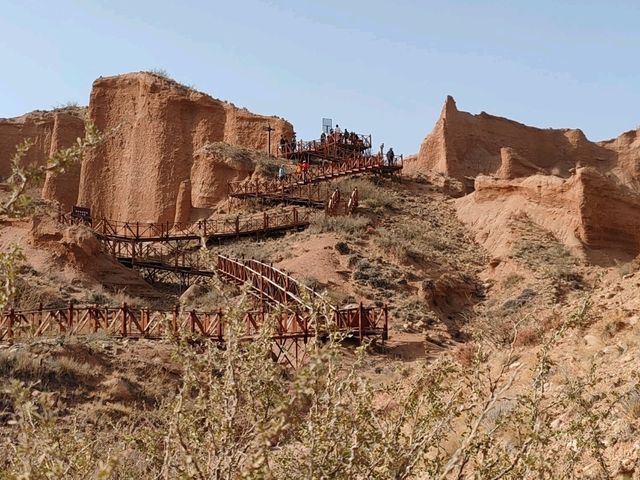 Amidst the Gobi Danxia: A Trail Through Silence Amidst the Gobi Danxia: A Trail Through Silence