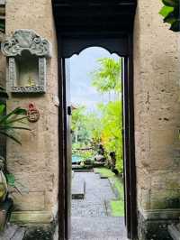 A GORGEOUS AND STUNNING RESORT IN BALI.