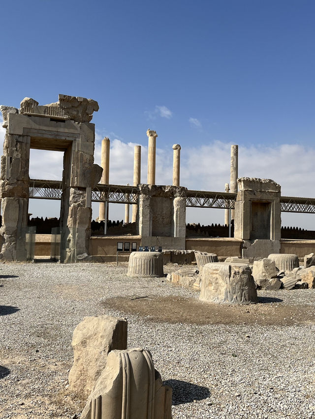 🔥古代ペルシャ帝国の記憶を歩く｜ペルセポリス（イラン）