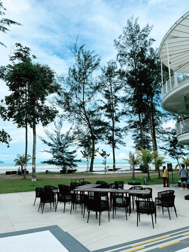 Roxy Beach Resort: Serene Coastal Escape Roxy Beach Resort: Serene Coastal Escape