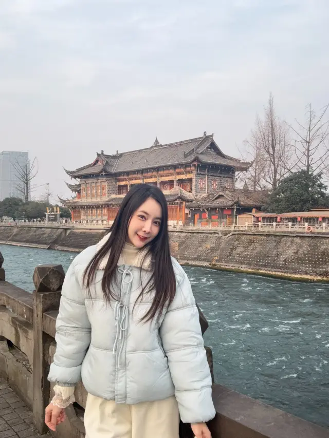 Chengdu Travel Guide: 4 Days DIY Trip