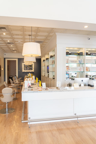 A Market Street Itinerary with Beauty, Jewelry, Sweets, and Fashion
