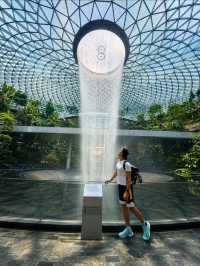 📸 How to Take a Million-Dollar Waterfall Photo for FREE! Jewel Changi 💦