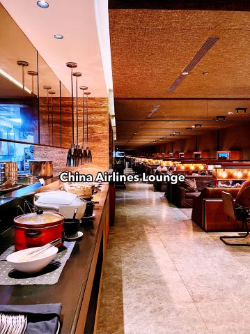 China Airlines Lounge Is a Hidden Gem for Local Food Lovers!