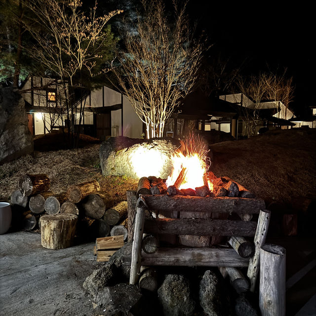 A luxurious Glamping in the dark Kawaguchiko