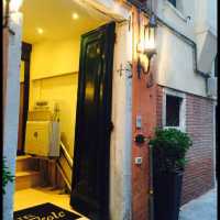 Waterside hotels Italy 