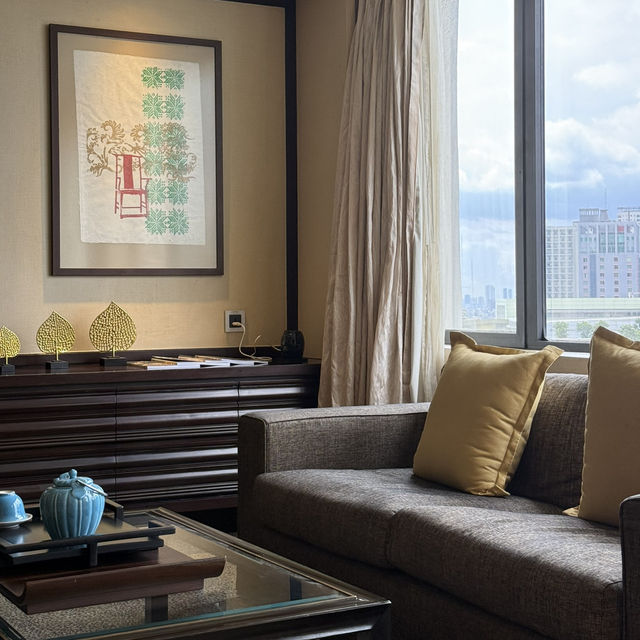 Mandarin Oriental Jakarta Superior Suite