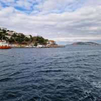 🌴🏝️ Explore the Hidden Gem of Istanbul: Burgazada Island! 🌊✨


