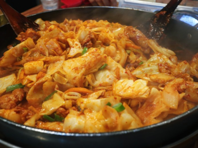숯불에 구워먹는 시흥 대야동 “춘천 숯불닭갈비”