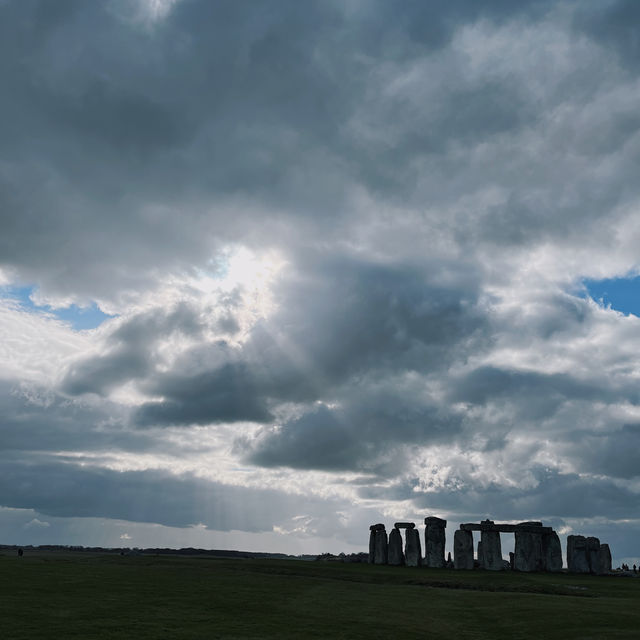 Stonehenge Secrets: A Day of Ancient Wonders