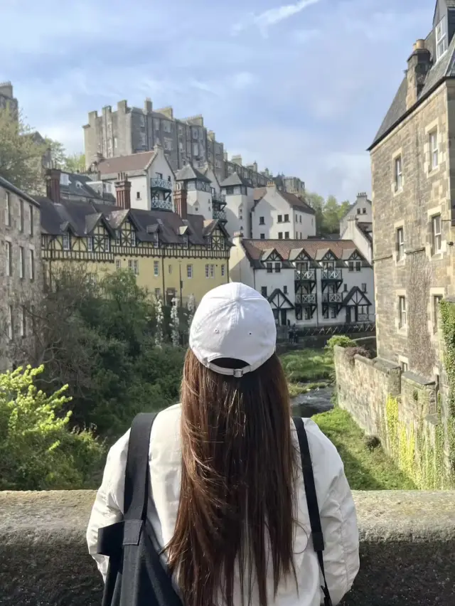 🏴󠁧󠁢󠁳󠁣󠁴󠁿딘빌리지