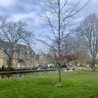 Wonderous Burton-on-the-Water