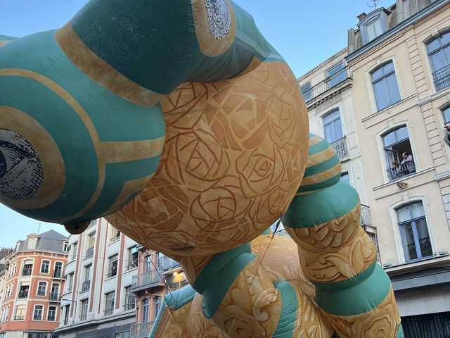 被藝術點亮的夜晚：我們在Lille3000 開幕式的奇幻體驗