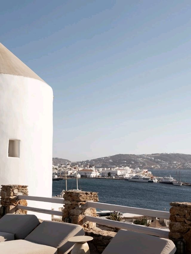 🌊 Mykonos: The Island of Winds, Glamour, and Timeless Cycladic Beauty 🇬🇷✨