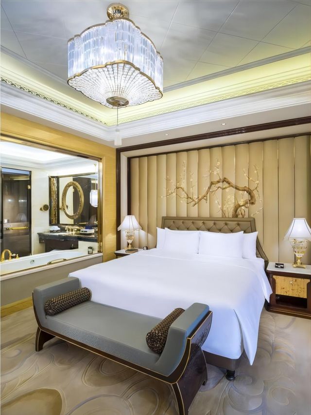 Wuhan, luxury, ultimate, must stay!
