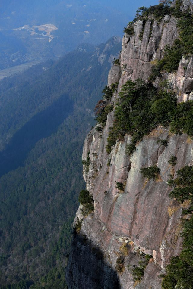 我在成年後，終於見到了學生時代課本上的天姥山-神仙居