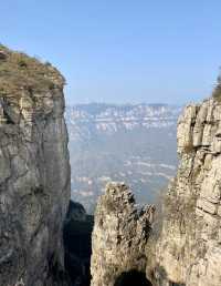 太行山之巔，金燈寺旁邊的南天門