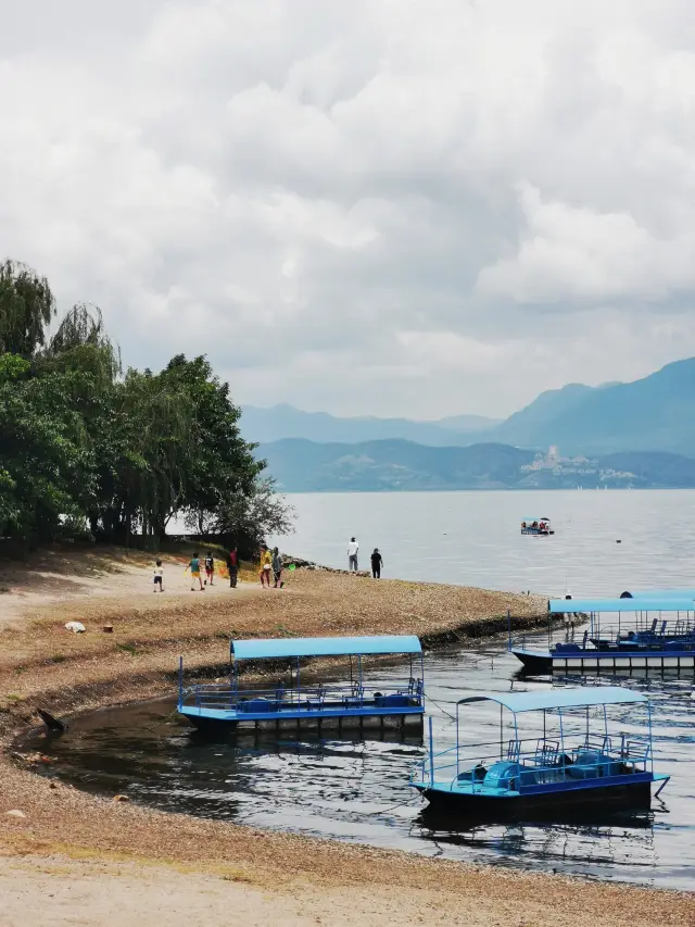 สถานที่ที่ดีที่สุดในช่วงปีใหม่คือชายหาดที่อ่าวฟูเซียนหู่