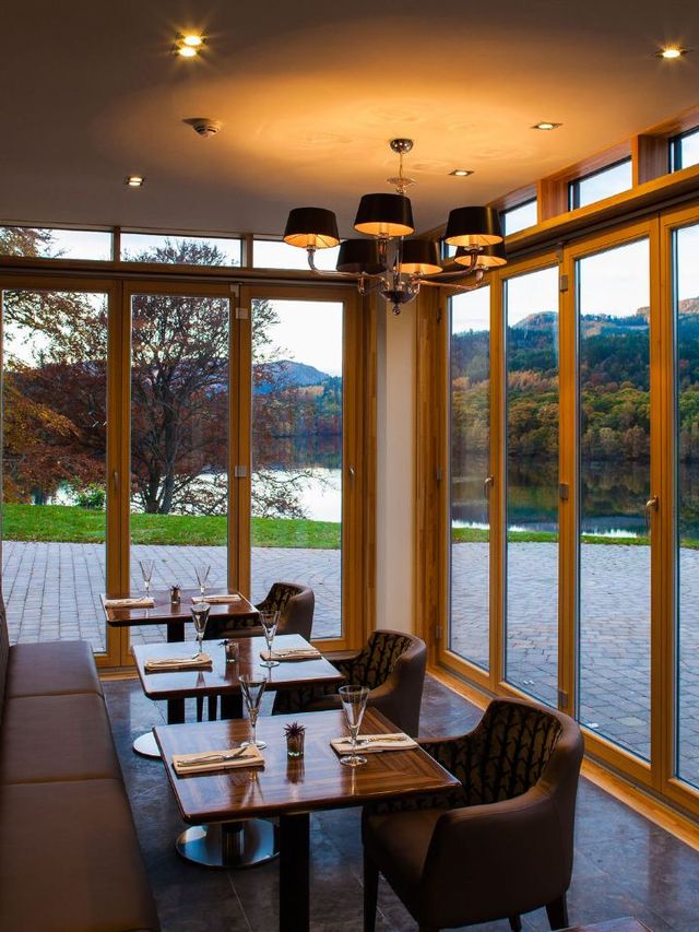 🏰✨ Pitlochry's Enchanting Castle Stay 🌲🌟