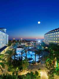 🌟🏨 Unwind in Style at Crystal Admiral, Türkiye 🌊🌴