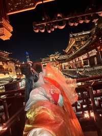 Dressing Up in Hanfu at Yu Garden: A Magical Experience