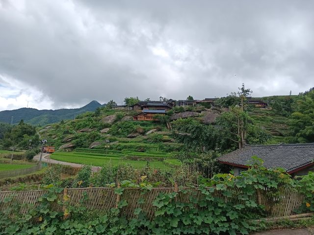 雲端上的瑤寨