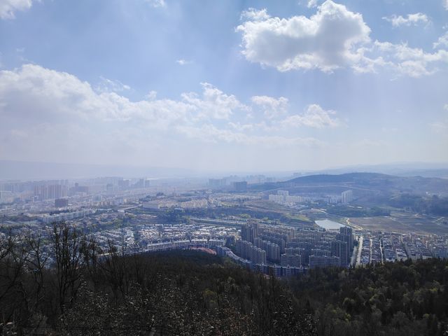 雲南曲靖寥廓公園