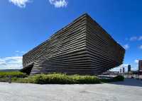 英國V&A Dundee博物館｜一趟不容錯過的藝術之旅