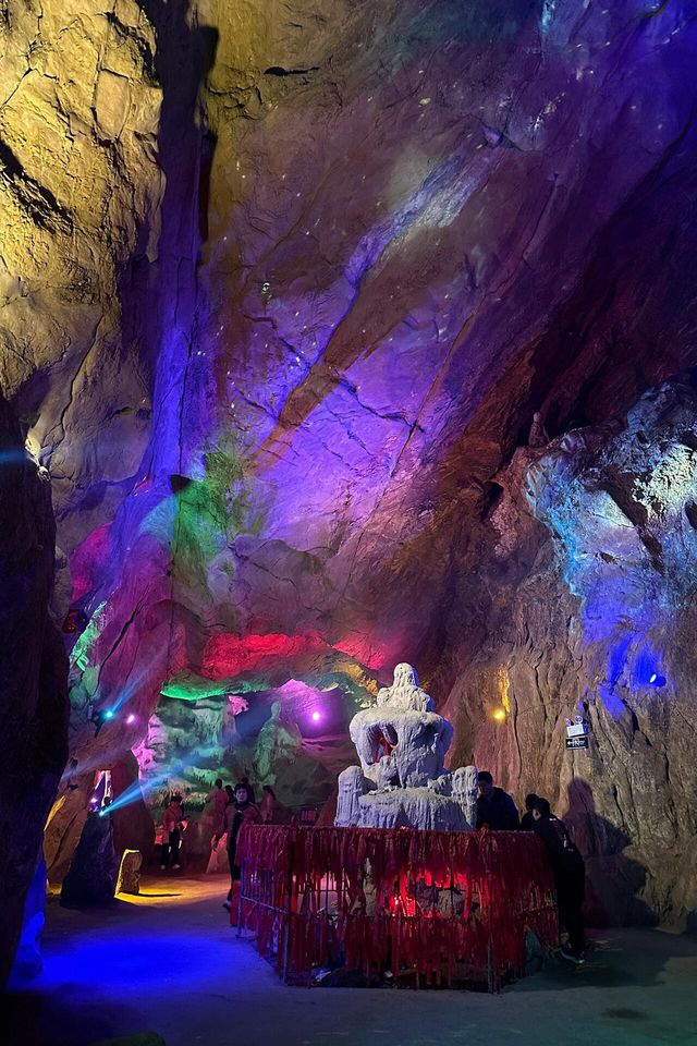 藍田凌雲洞｜鬼斧神工的大自然傑作