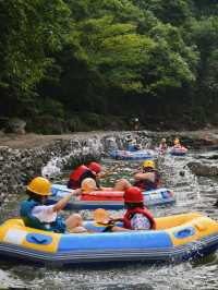 【鳳凰峽漂流攻略：湘東刺激夏日首選】