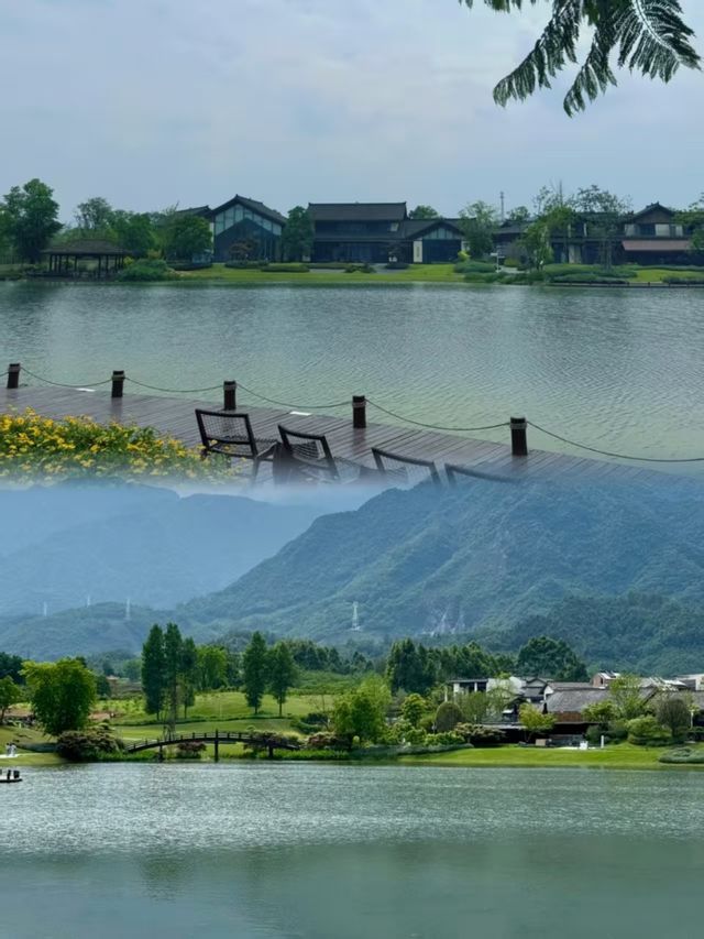 成都出發1.5小時，闖入山水油畫世界！