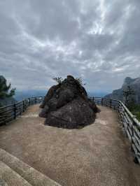 《在神仙居嘅雲端，同火山岩對話：一場地質迷嘅奇幻漂流》【
