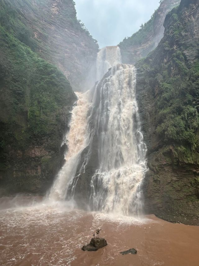 雲南楚雄三潭瀑布雲南超小眾寶藏瀑布