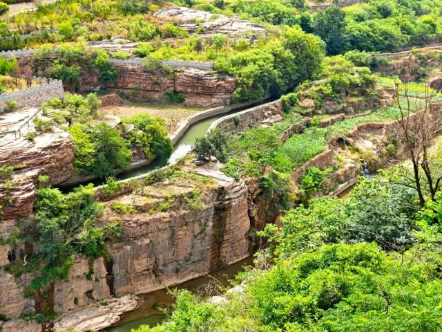 紅旗渠観光ガイド